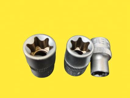 3/8" DR. STAR SHORT SOCKET