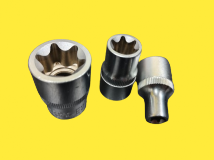 1/2" DR. STAR SHORT SOCKET