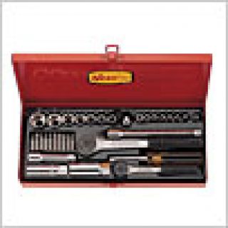 1/4" & 3/8" DR. 33-PC SOCKET WRENCH SET